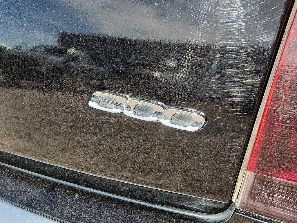 used 2018 Chrysler 300 car, priced at $19,998