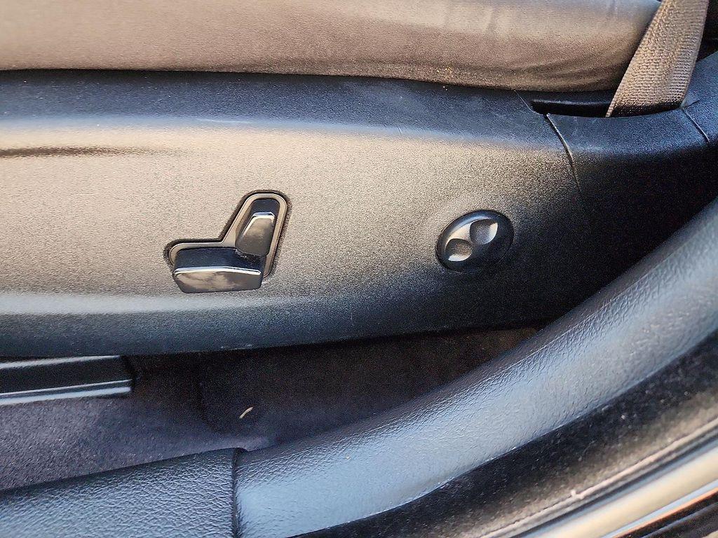 used 2018 Chrysler 300 car, priced at $19,998