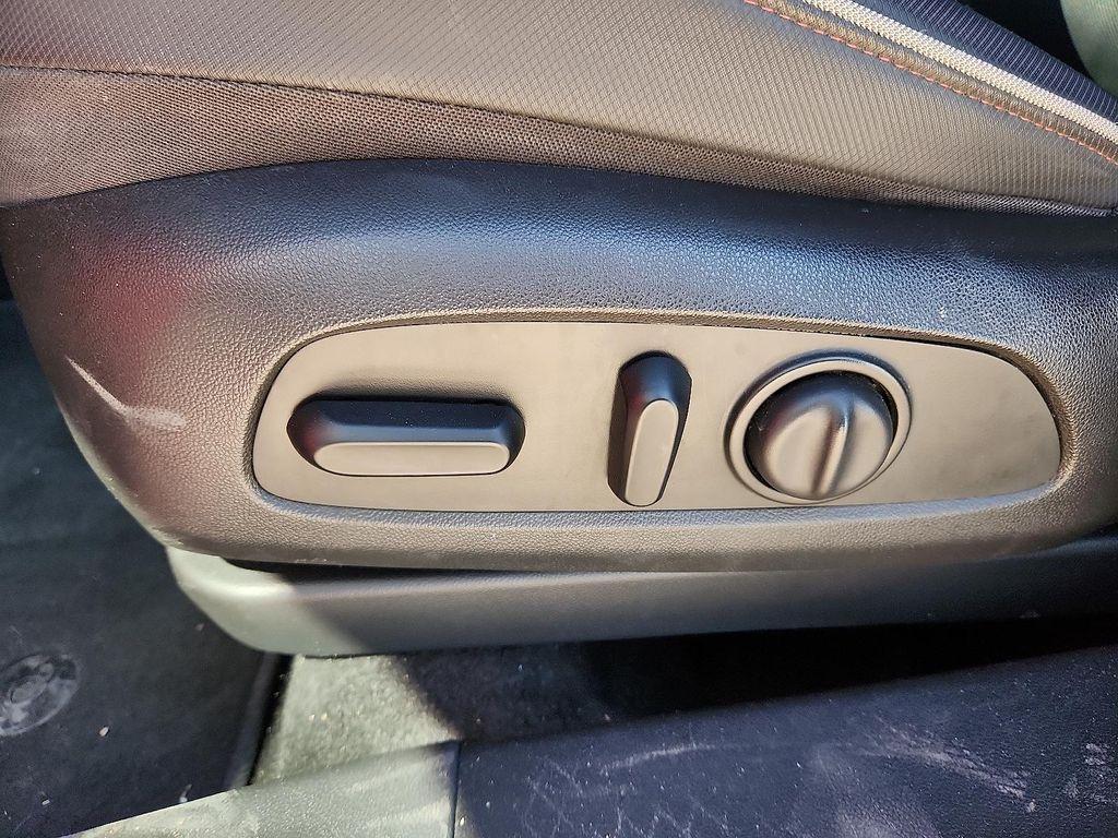 used 2021 Chevrolet TrailBlazer car, priced at $18,998