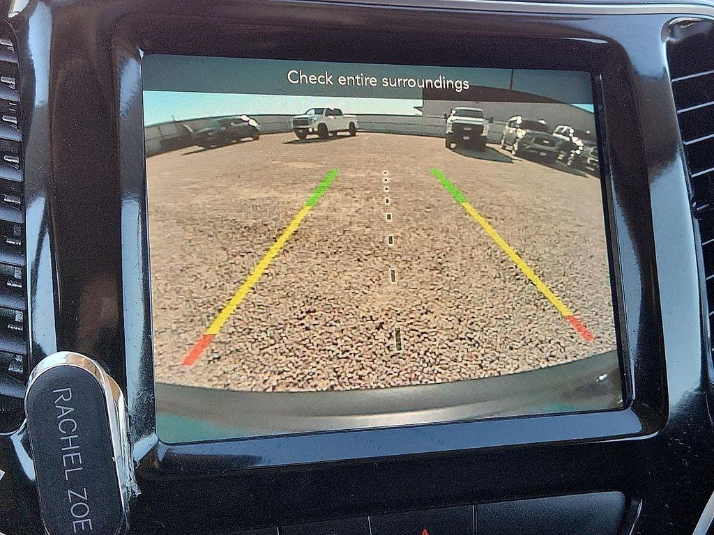 used 2020 Jeep Cherokee car, priced at $18,998