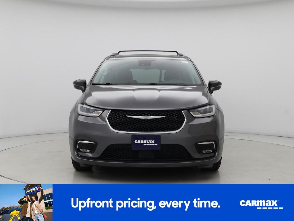used 2021 Chrysler Pacifica car, priced at $23,998