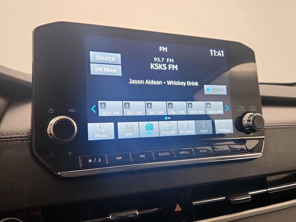 used 2024 Mitsubishi Outlander car, priced at $25,998