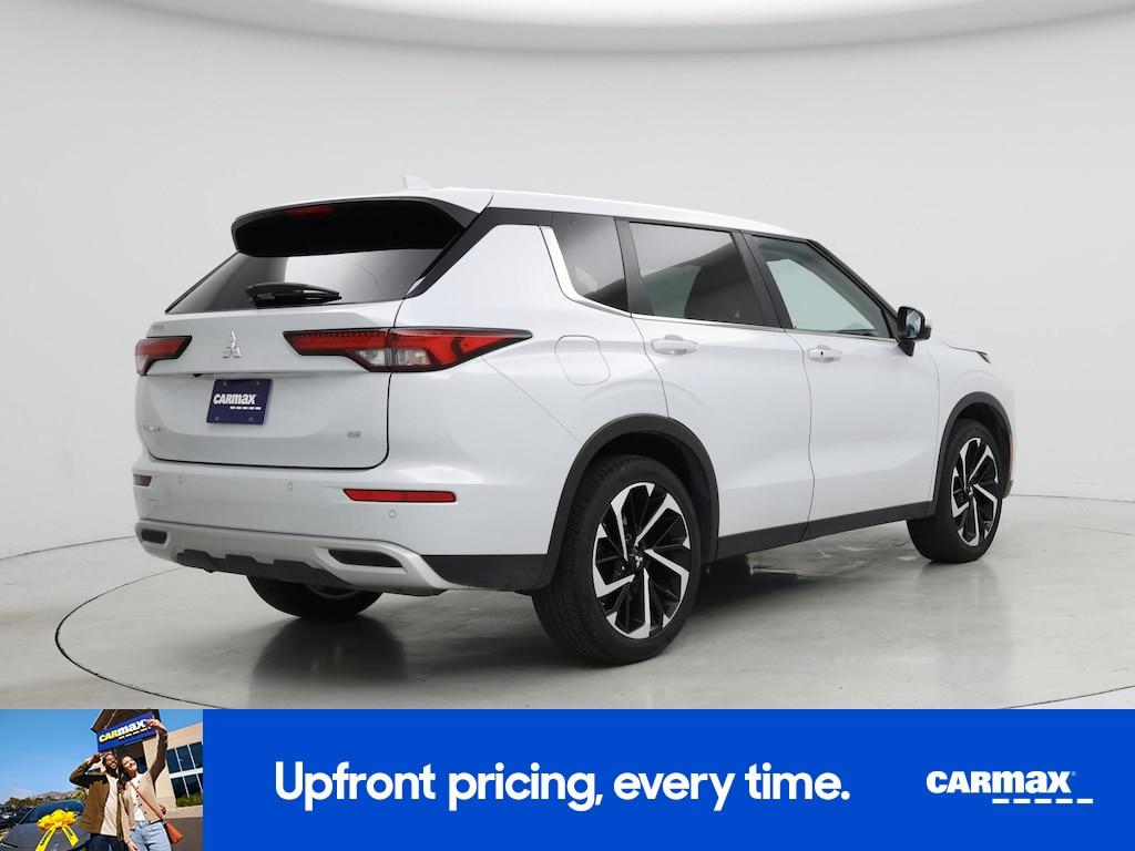 used 2024 Mitsubishi Outlander car, priced at $25,998