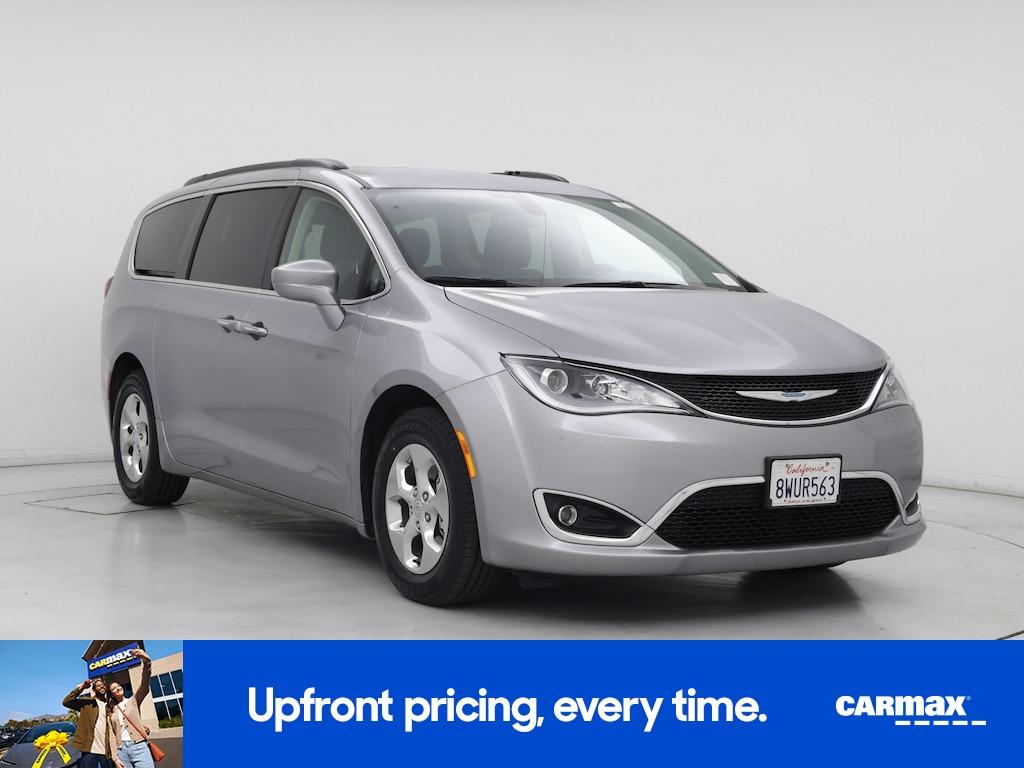 used 2020 Chrysler Pacifica Hybrid car, priced at $25,998