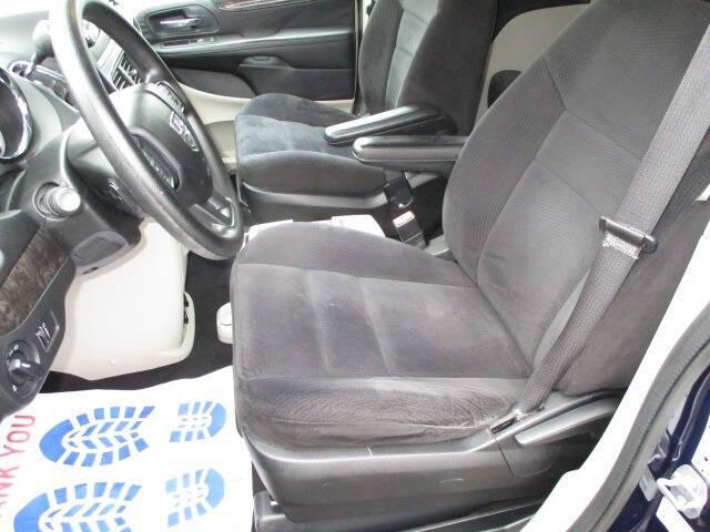 used 2014 Dodge Grand Caravan car, priced at $12,995