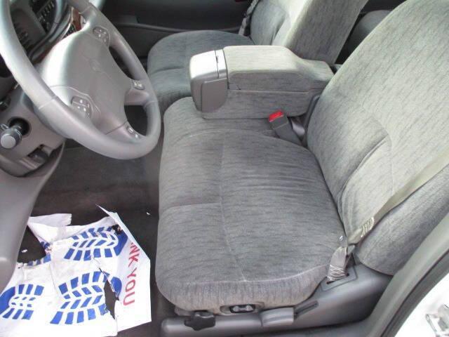 used 2005 Buick LeSabre car, priced at $10,995