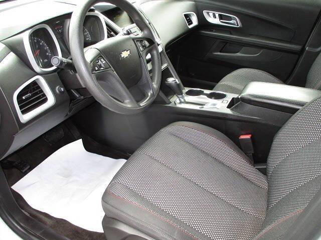 used 2017 Chevrolet Equinox car, priced at $13,995