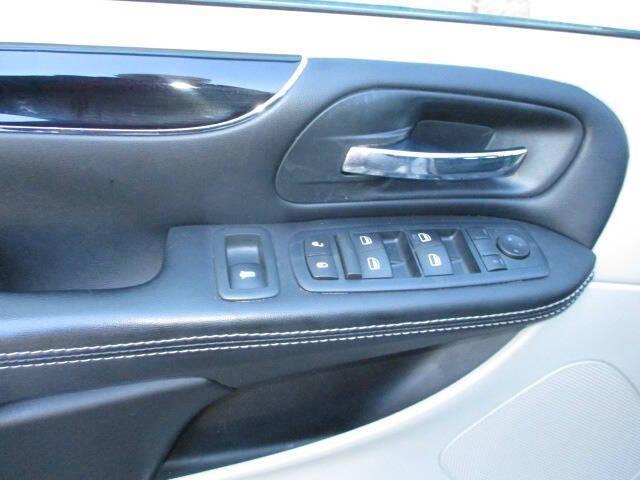used 2016 Dodge Grand Caravan car, priced at $18,995