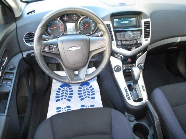 used 2014 Chevrolet Cruze car, priced at $8,995