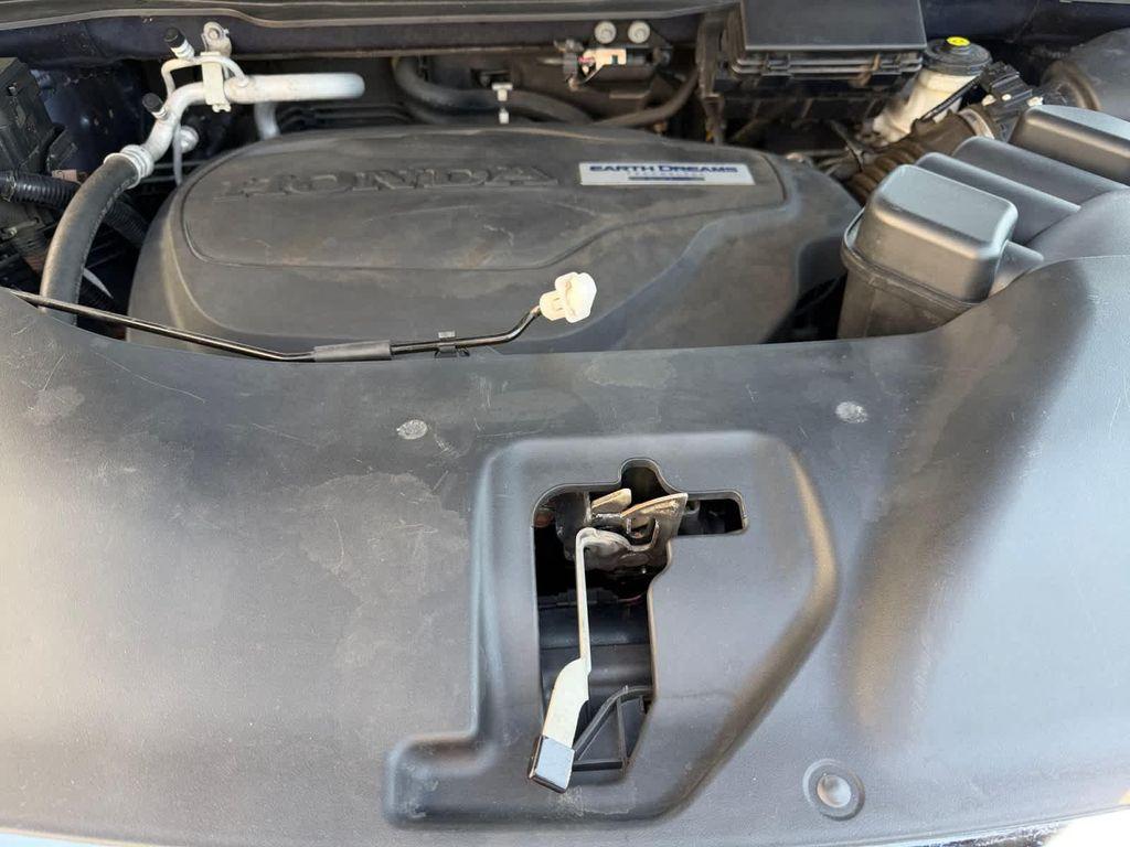 used 2016 Honda Pilot car, priced at $15,987