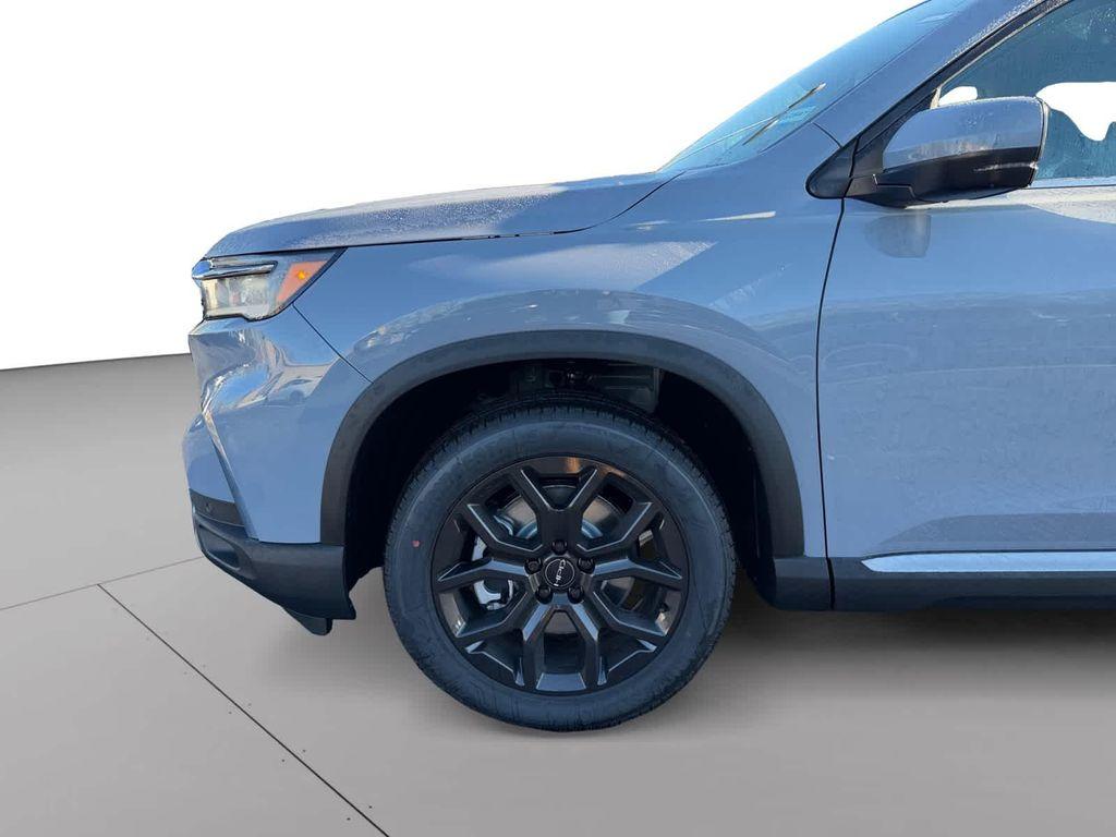 new 2025 Honda Pilot car, priced at $53,450