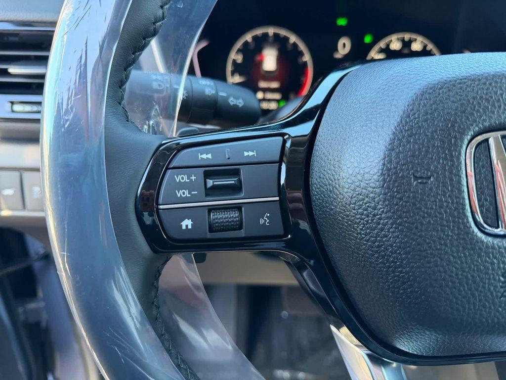 new 2025 Honda Pilot car, priced at $53,450