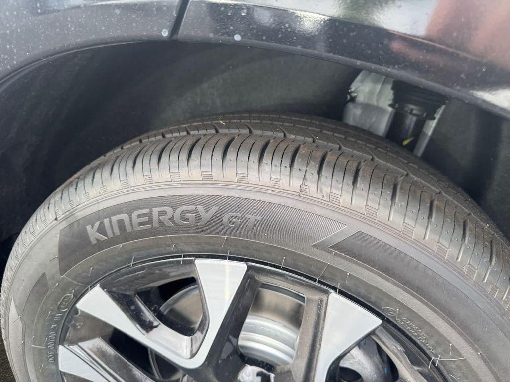 new 2026 Honda HR-V car, priced at $33,455