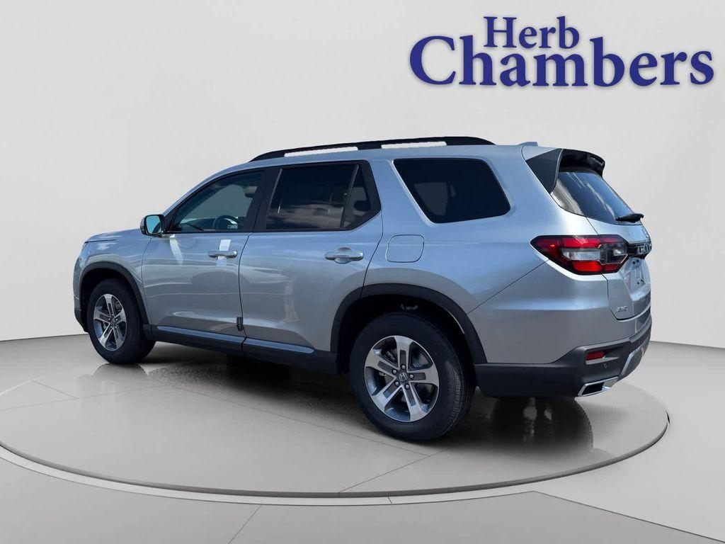 new 2026 Honda Pilot car, priced at $48,090