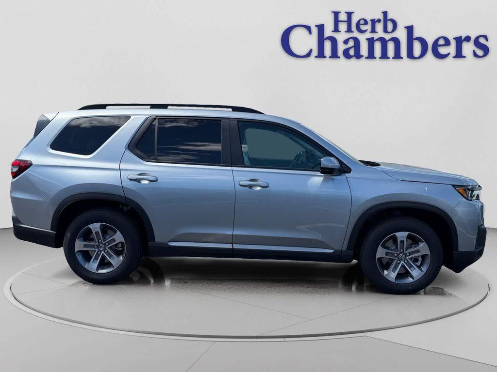 new 2026 Honda Pilot car, priced at $48,090
