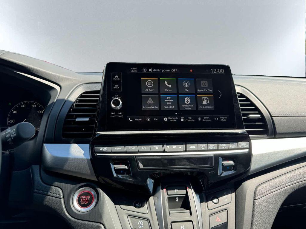 new 2026 Honda Odyssey car, priced at $44,290