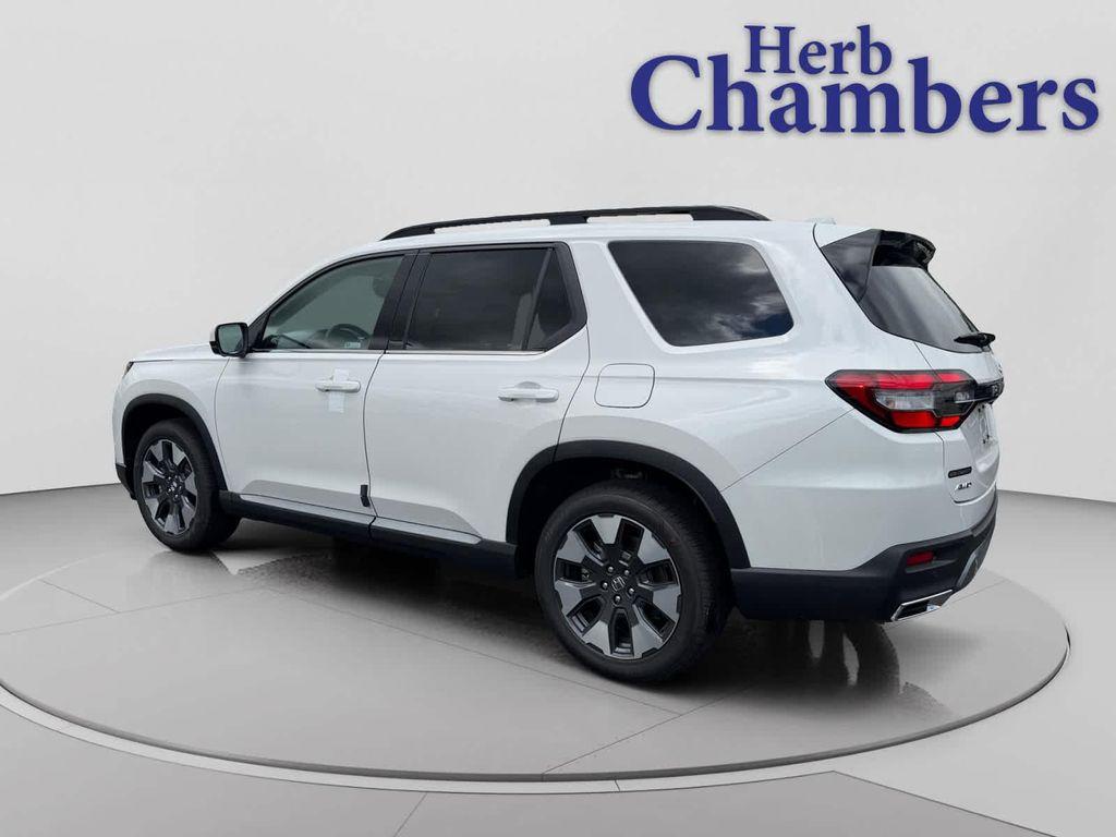 new 2026 Honda Pilot car, priced at $53,245