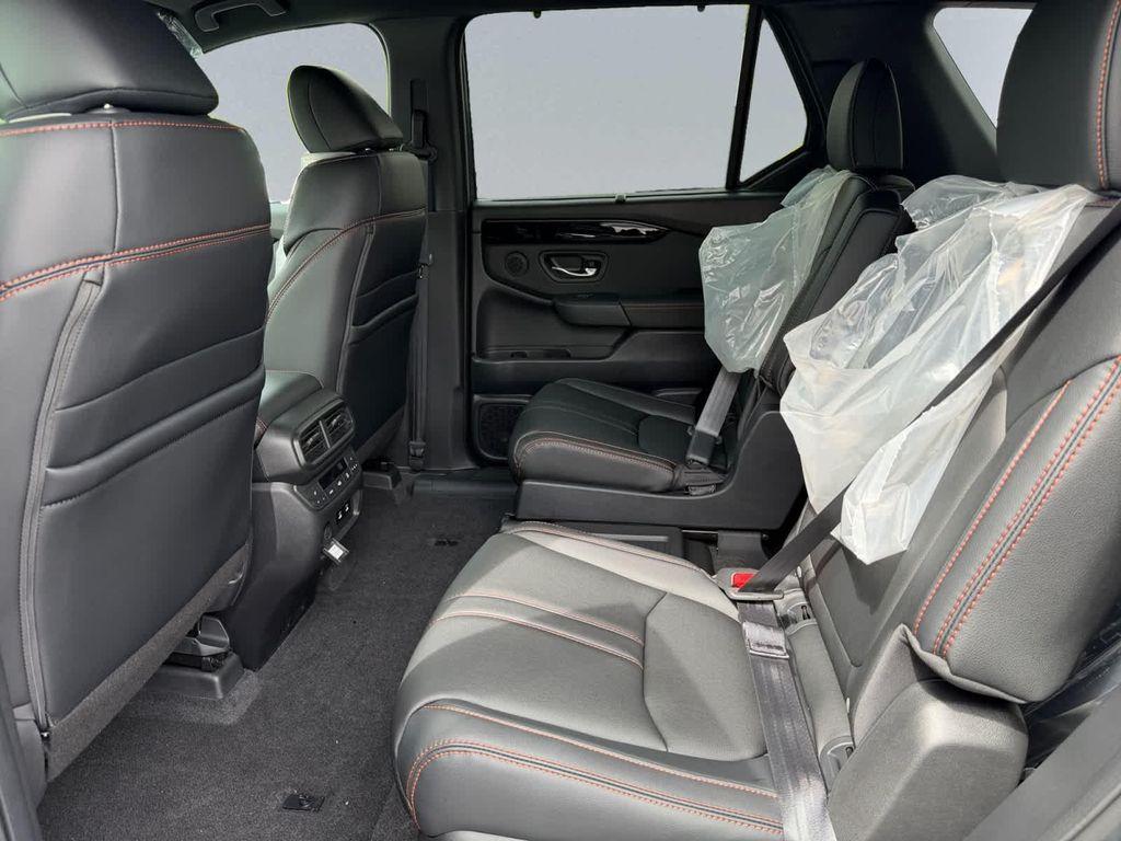 new 2026 Honda Pilot car, priced at $52,090