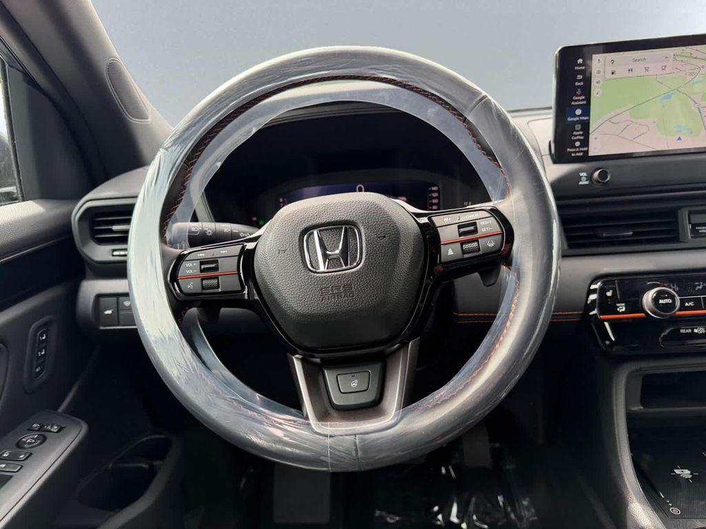 new 2026 Honda Pilot car, priced at $52,090