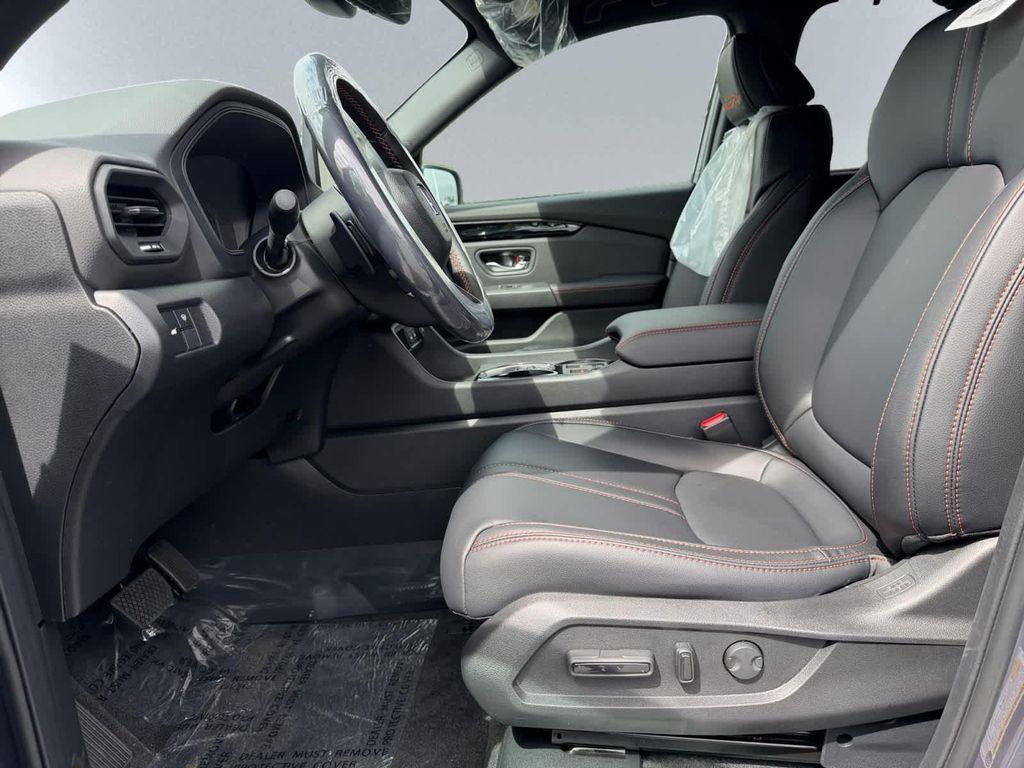 new 2026 Honda Pilot car, priced at $52,090