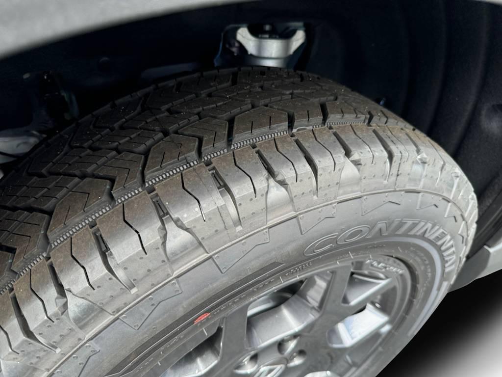 used 2025 Honda Pilot car, priced at $47,498