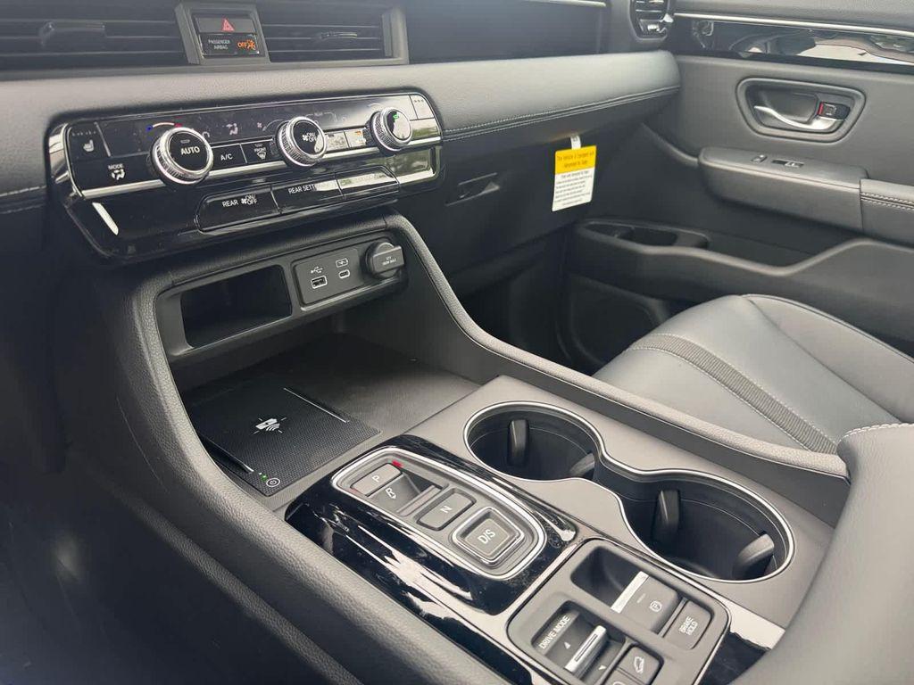 new 2025 Honda Pilot car, priced at $47,095