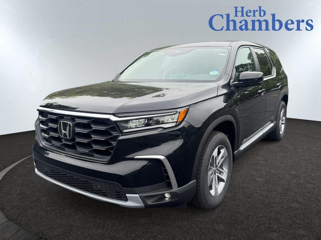 new 2025 Honda Pilot car, priced at $47,095