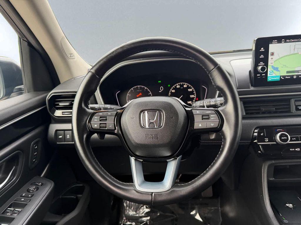 used 2024 Honda Pilot car, priced at $42,887