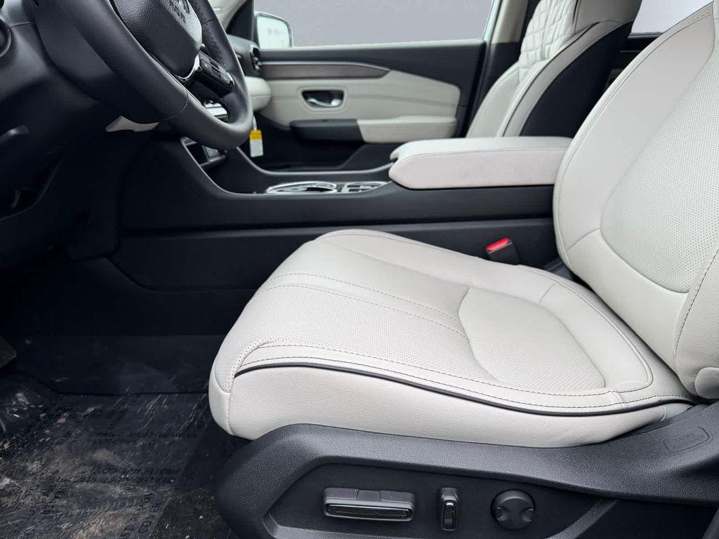 new 2026 Honda Pilot car, priced at $54,990