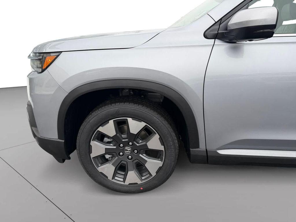 new 2026 Honda Pilot car, priced at $54,990