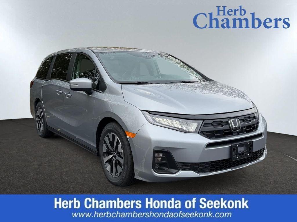 new 2026 Honda Odyssey car, priced at $44,290
