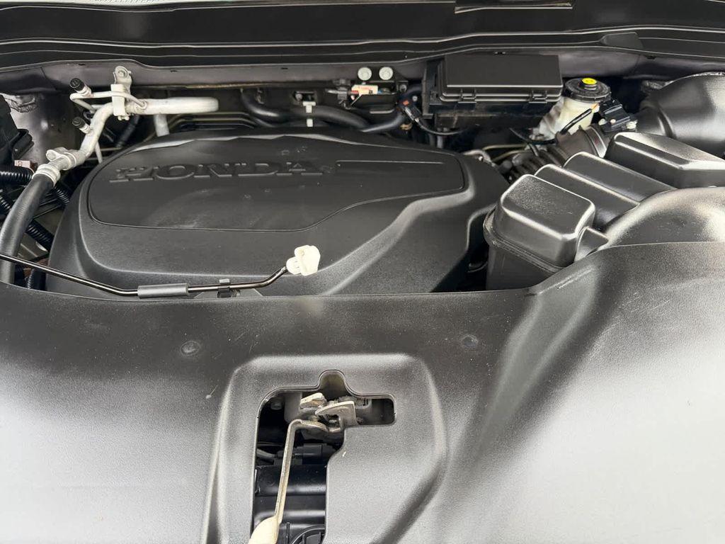 used 2021 Honda Pilot car, priced at $19,968