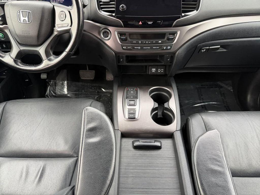 used 2021 Honda Pilot car, priced at $19,968