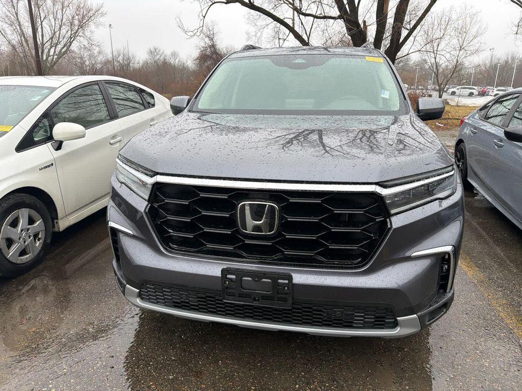 used 2024 Honda Pilot car, priced at $40,968