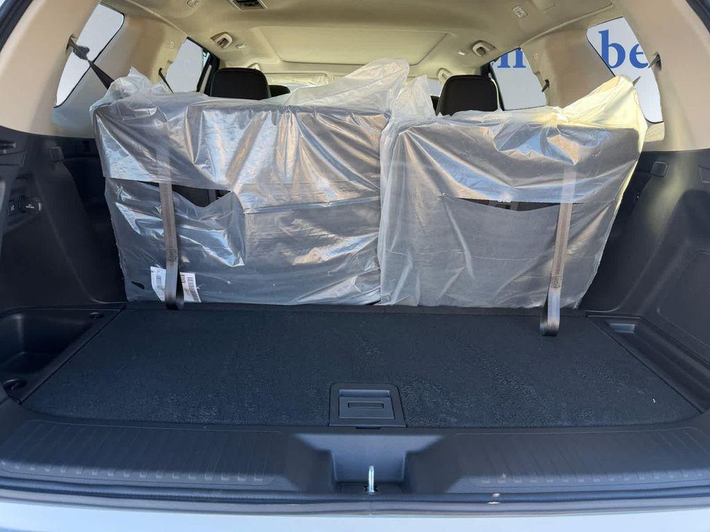 new 2025 Honda Pilot car, priced at $53,450