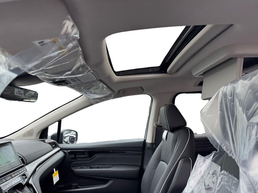 new 2026 Honda Odyssey car, priced at $49,445