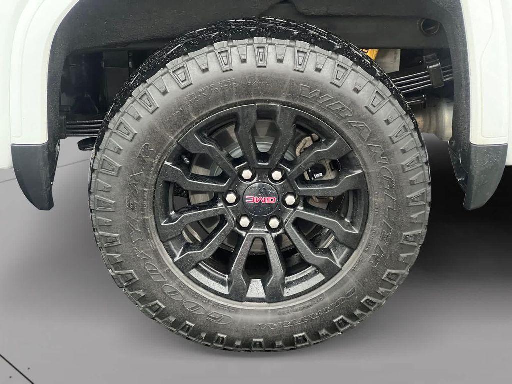 used 2022 GMC Sierra 1500 car, priced at $49,468