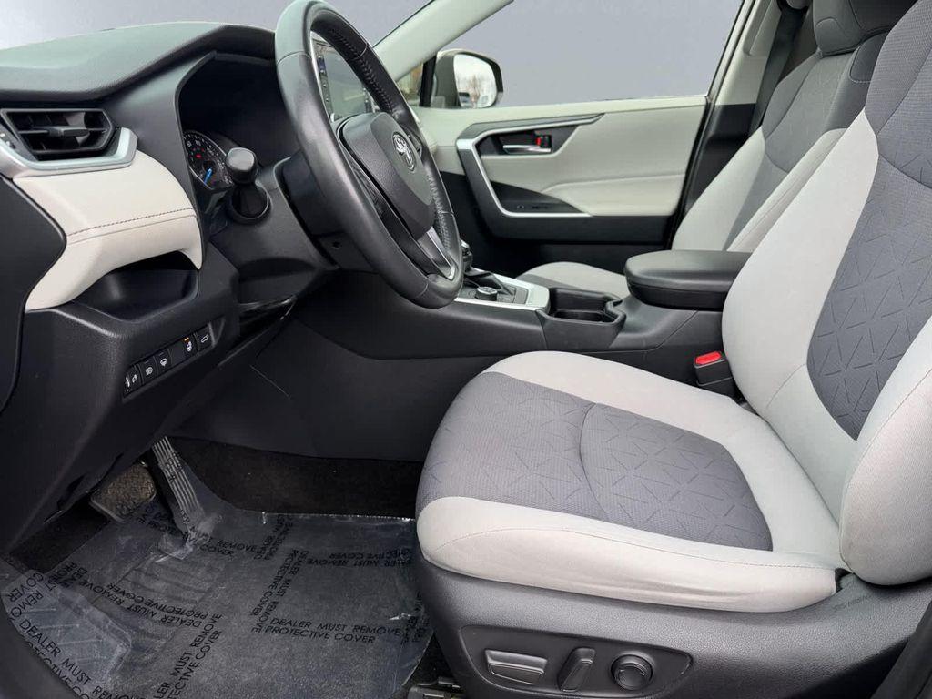 used 2021 Toyota RAV4 Hybrid car, priced at $24,968