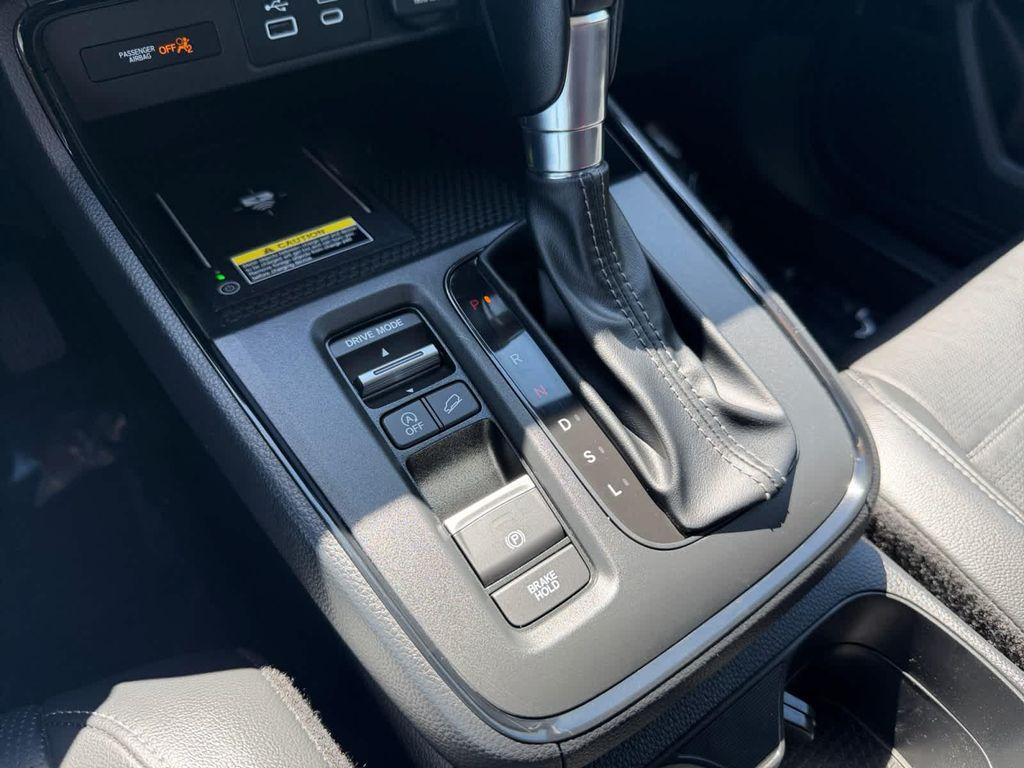 used 2024 Honda CR-V car, priced at $35,361