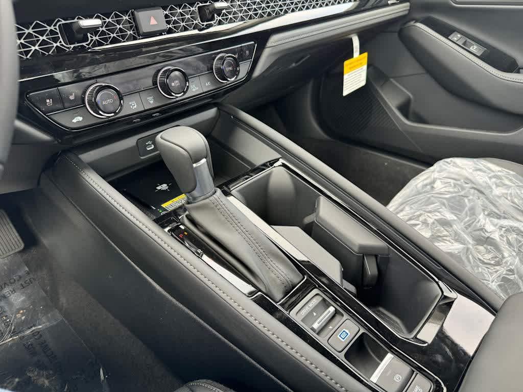 new 2025 Honda Accord Hybrid car, priced at $40,495