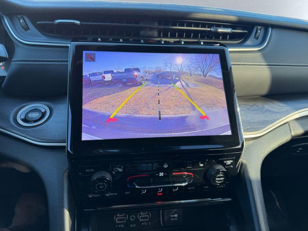 used 2023 Jeep Grand Cherokee car, priced at $30,768