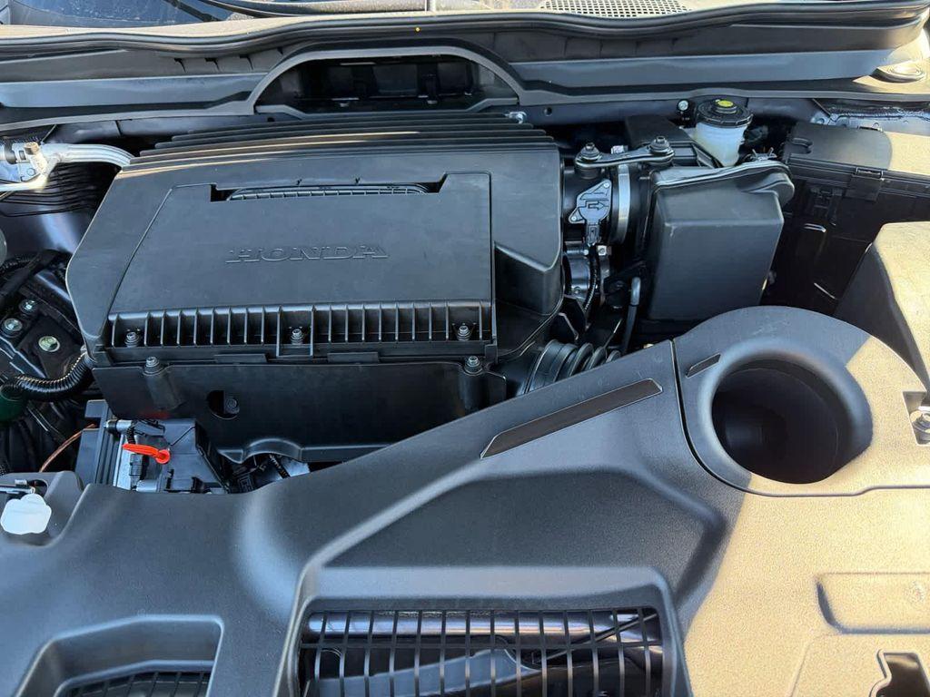 new 2025 Honda Pilot car, priced at $47,095