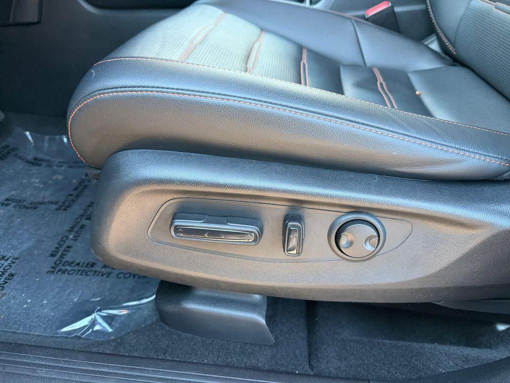 used 2025 Honda CR-V Hybrid car, priced at $34,968