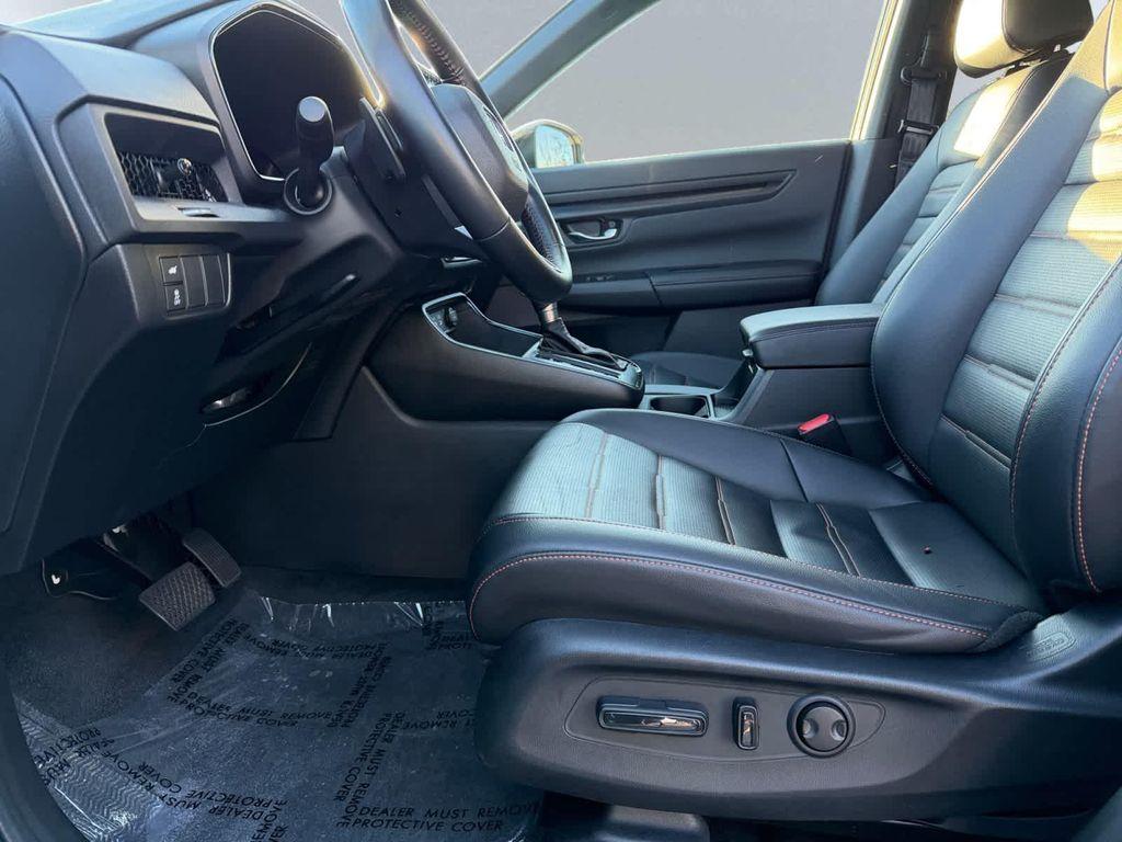 used 2025 Honda CR-V Hybrid car, priced at $34,968
