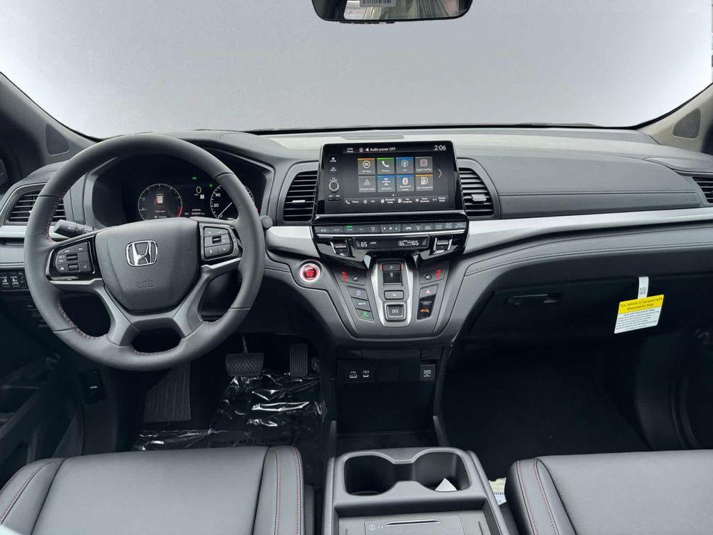 new 2026 Honda Odyssey car, priced at $45,845