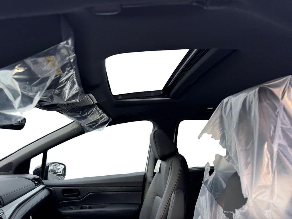 new 2026 Honda Odyssey car, priced at $45,845