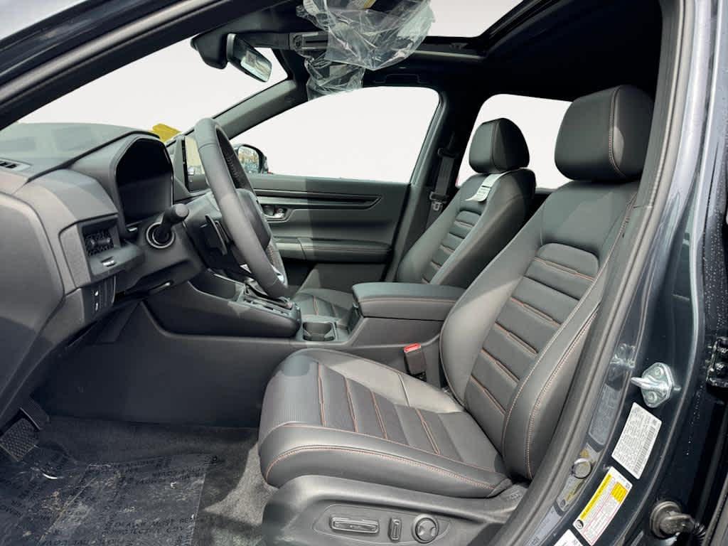 new 2026 Honda CR-V Hybrid car, priced at $41,675