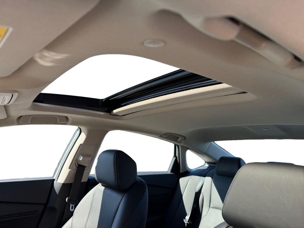 new 2025 Honda Accord Hybrid car, priced at $40,495