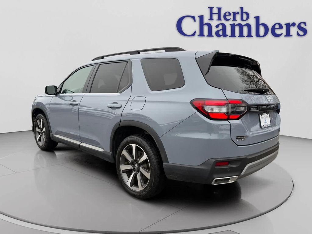 used 2023 Honda Pilot car, priced at $40,888