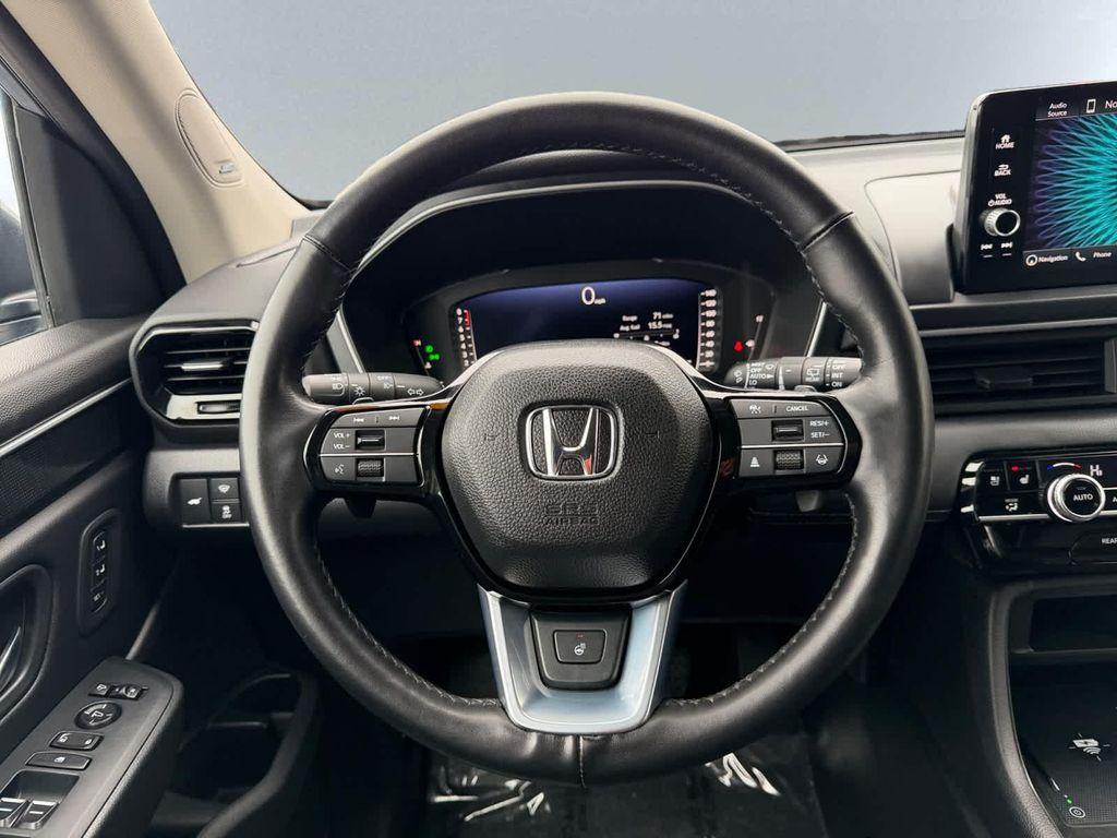 used 2023 Honda Pilot car, priced at $40,888